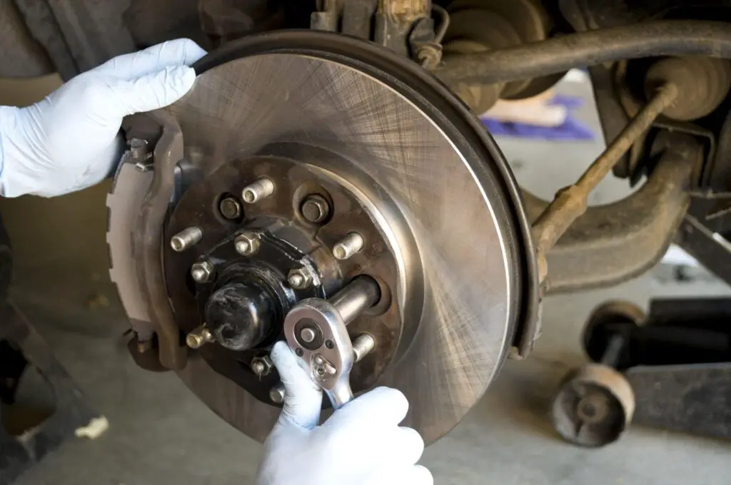 Why Are Rotor Screws Necessary In Your Car?